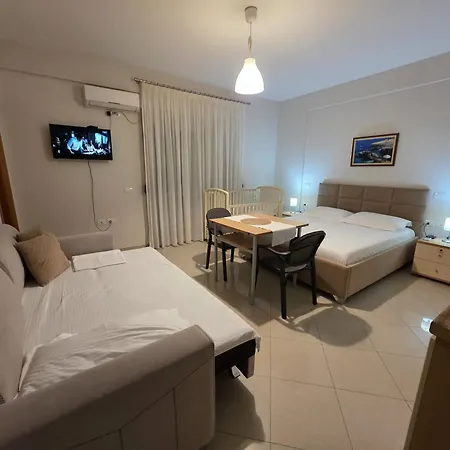 Апартаменты Thoma's K *