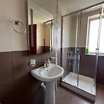 Thoma's K דירה *