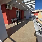 Thoma's K Apartmán Vlorë
