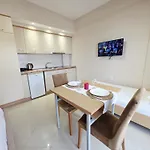 Thoma's K Apartment Vlore