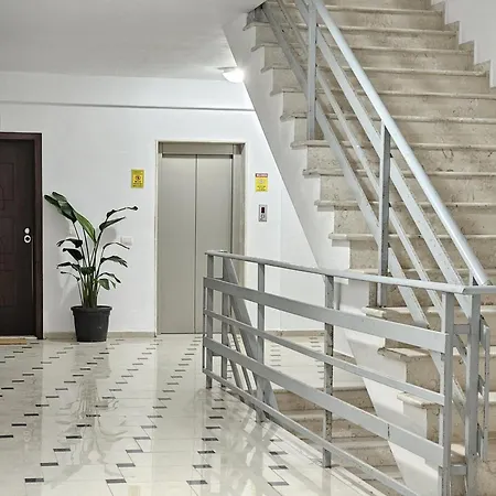 Thoma's K Apartment