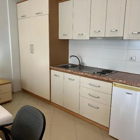 Thoma's K Apartment
