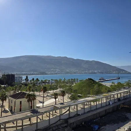 Apartment Thoma's K Vlorë