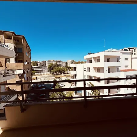 Thoma's K Appartement Vlorë