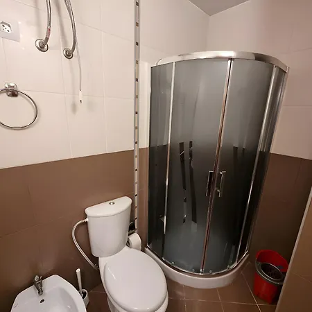 Thoma's K Appartement Vlorë