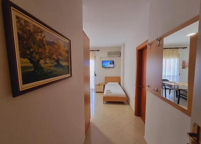 Thoma's K Lejlighed Vlorë